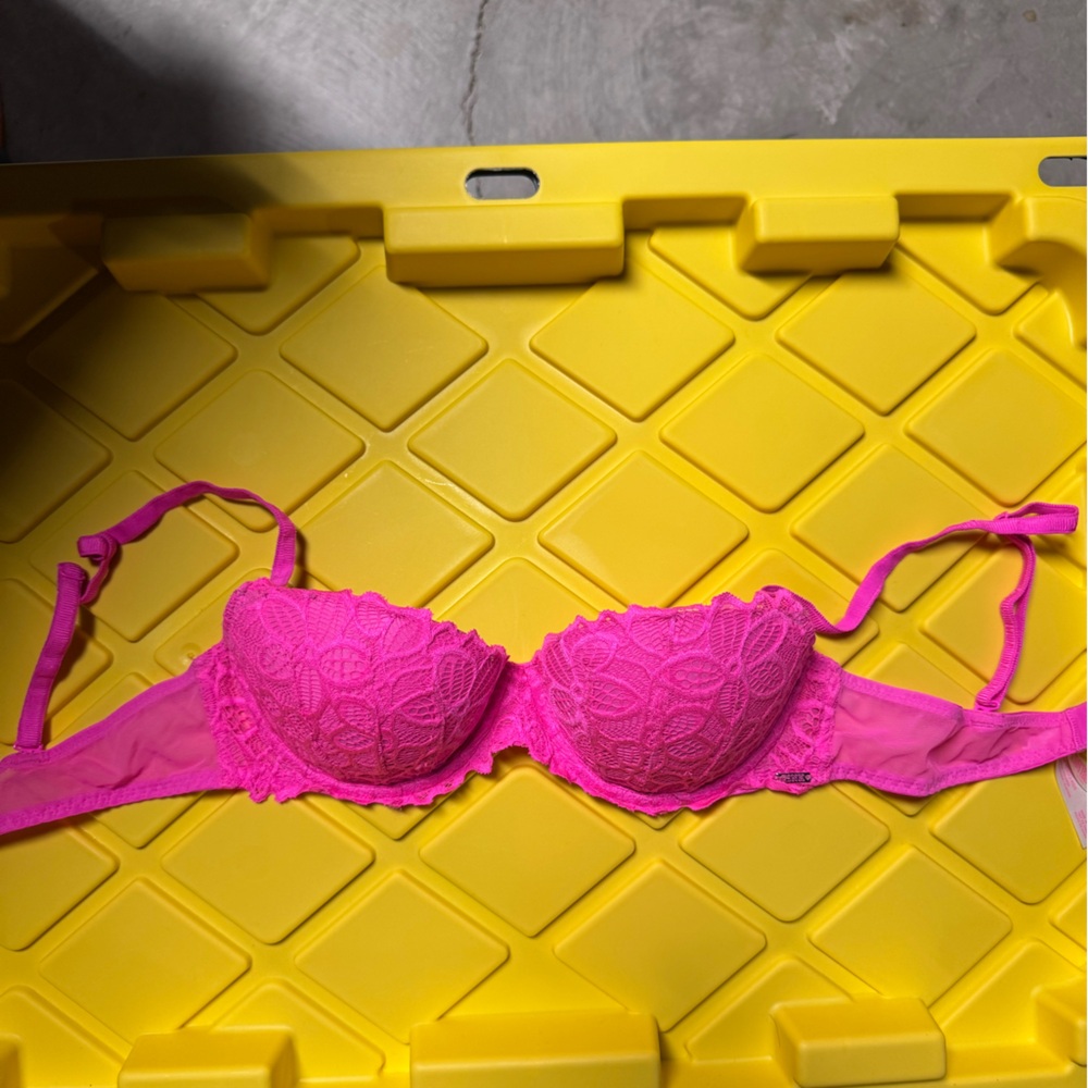 Victoria’s Secret PINK Bra